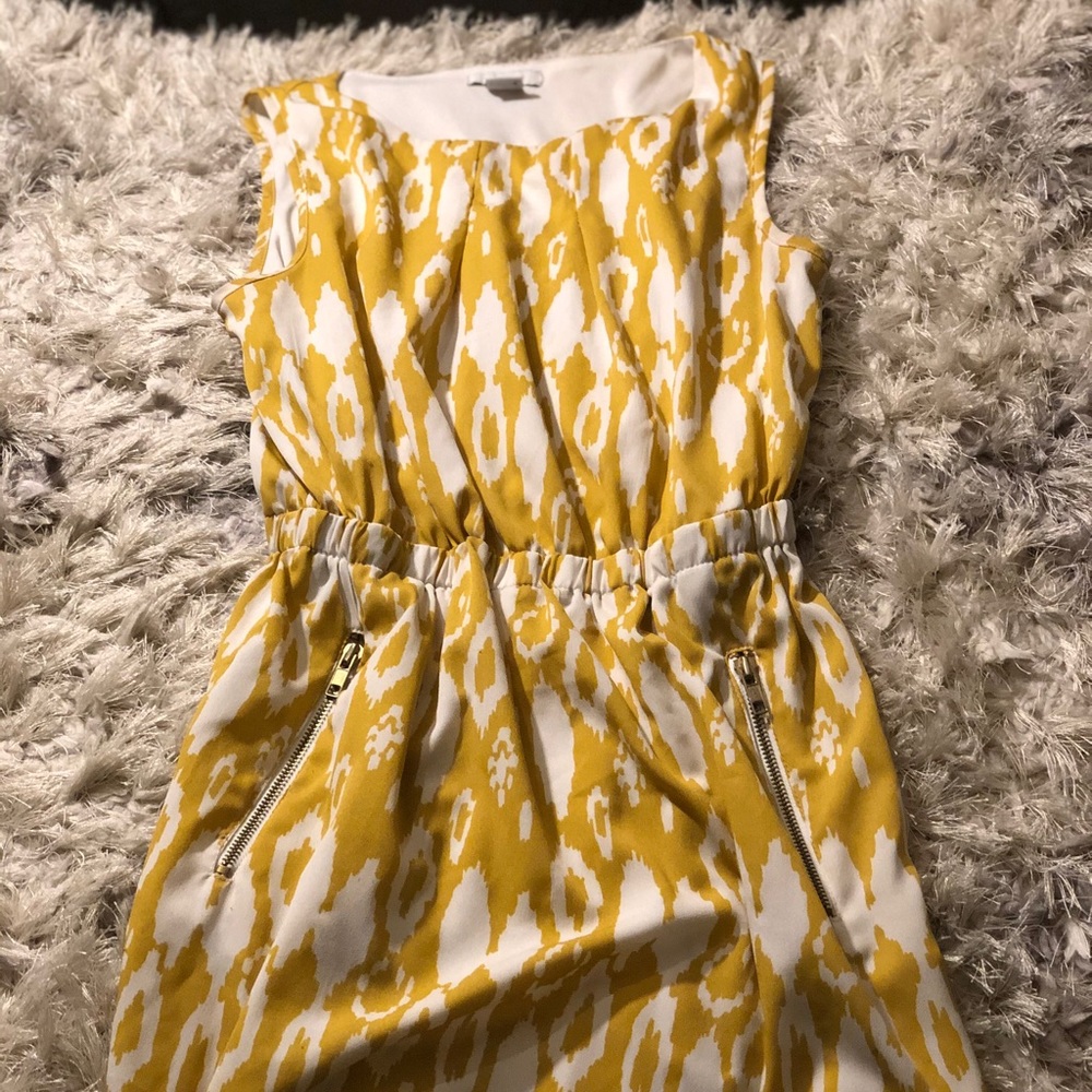Yellow dress